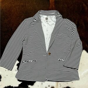 Black/white striped blazer